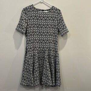 HM Conscious Collection Black White Damask Skater Dress Short Sleeve Size‎ 8